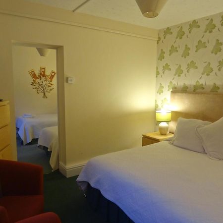 Edward Hotel Gloucester Exteriör bild