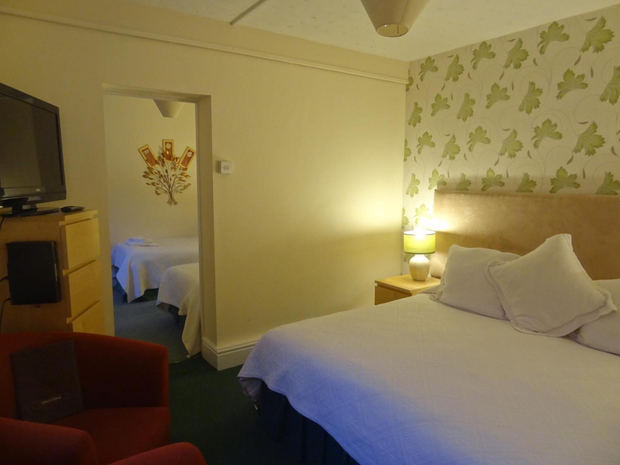 Edward Hotel Gloucester Exteriör bild