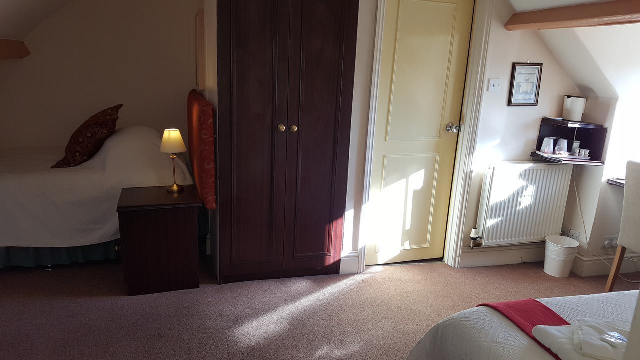 Edward Hotel Gloucester Exteriör bild